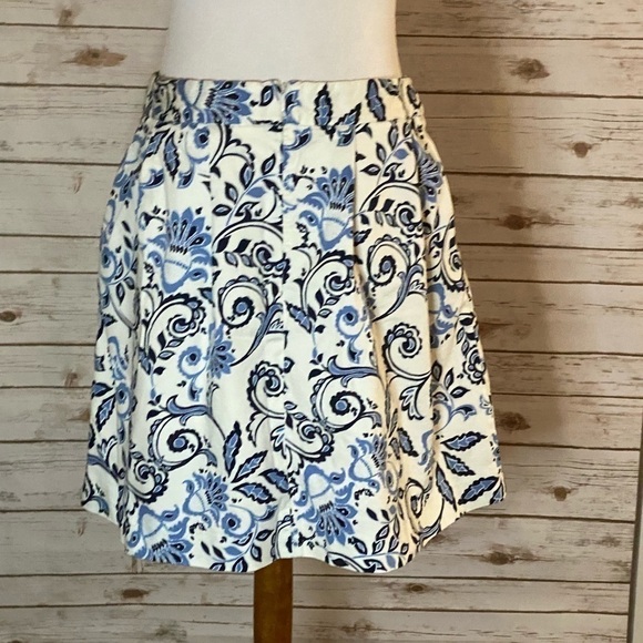 Ann Taylor LOFT skater skirt - Picture 5 of 6